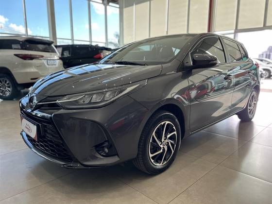 TOYOTA YARIS 1.5 16V FLEX XLS MULTIDRIVE TOYOTA YARIS 1.5 16V FLEX XLS MULTIDRIVE